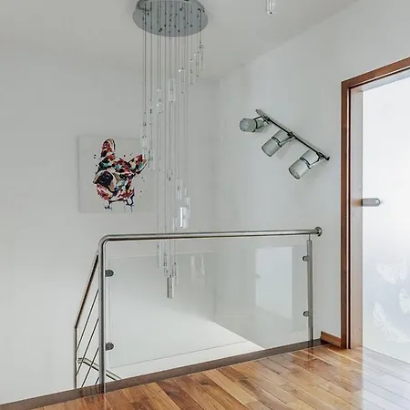 Dom Gaudiego Konstancin Jeziorna Casa de Férias