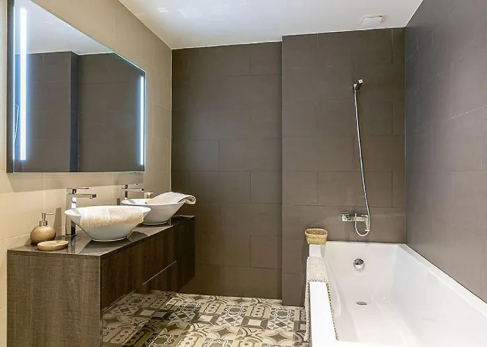 Dom Gaudiego Konstancin Jeziorna Feriehus Bielawa (Piaseczno)