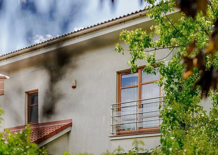 Dom Gaudiego Konstancin Jeziorna Bielawa (Piaseczno)